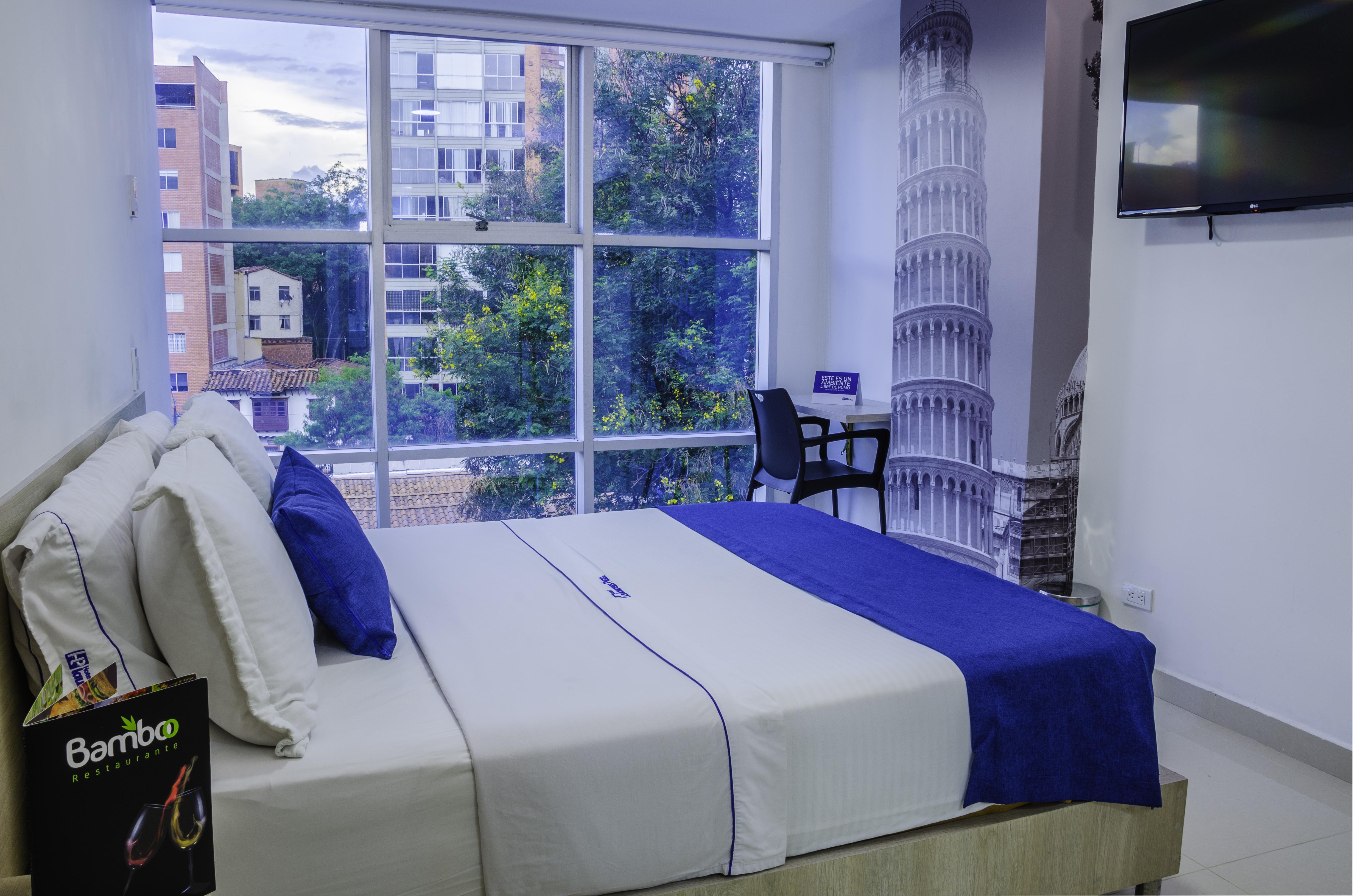 Hotel Laureles Plaza เมเดยิน ภายนอก รูปภาพ